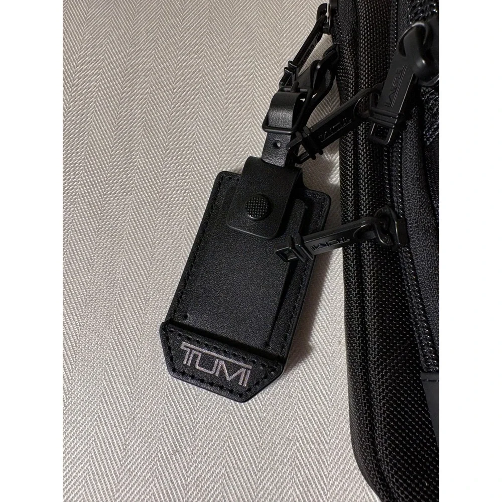 Tumi Alpha Bravo Service Crossbody Bag Black‎ Ballistic Nylon 232796D Mens Bag